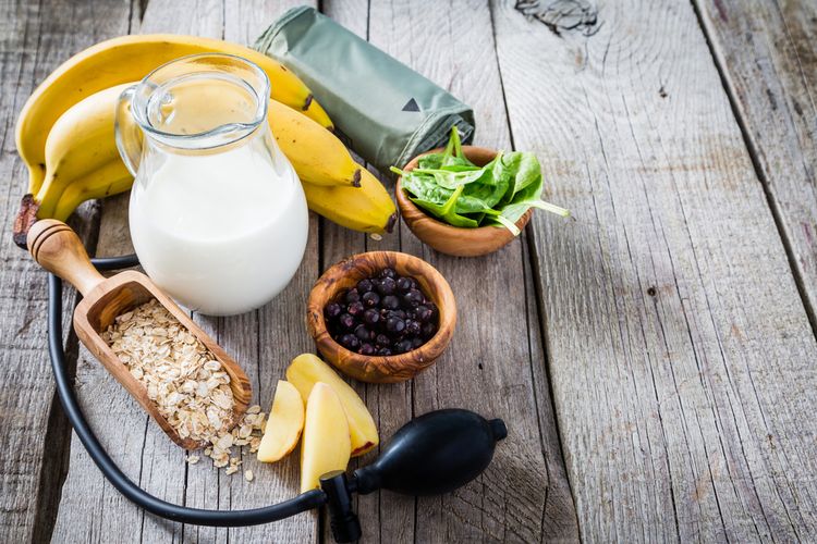 Makanan Yang Harus Dihindari Penderita Hipertensi
