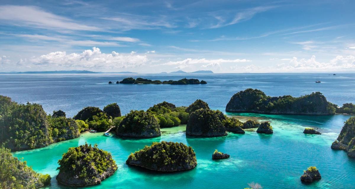 Laut Raja Ampat Dan Keindahan Alam Indonesia Yang Mendunia