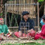 Budaya Lokal: Pentingnya Menjaga Tradisi Di Tengah Modernisasi