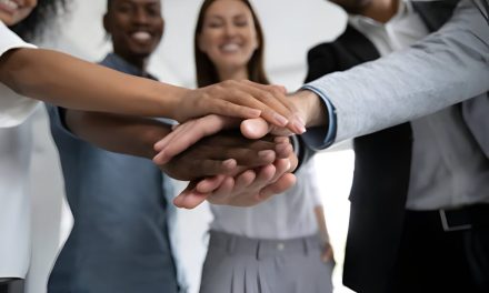 Loyalitas Di Dunia Kerja: Membangun Hubungan Profesional Sehat