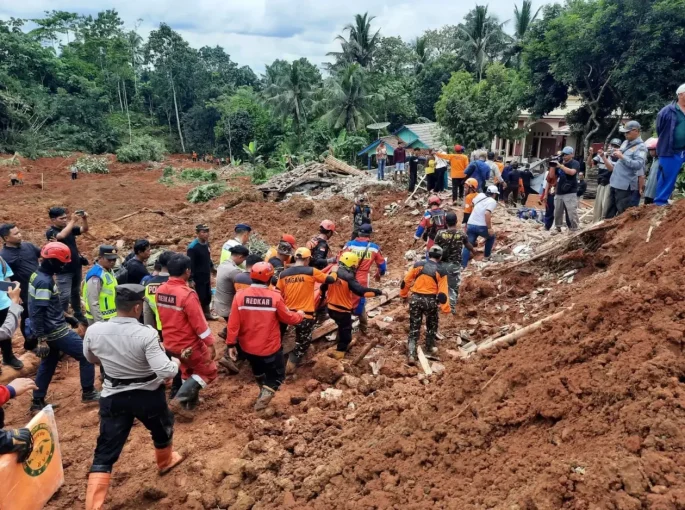 Fenomena Tanah Longsor: Pemicu Langkah Mengurangi Risiko